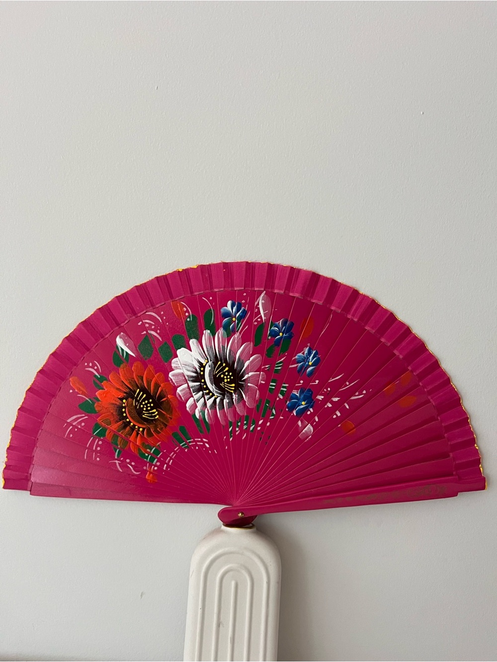 Spanish Handheld Folding Fan - Magenta